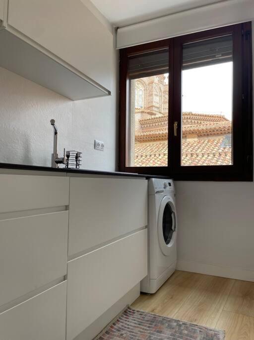Apartamento Las Vistas Теруел Екстериор снимка