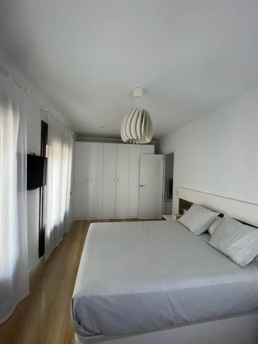 Apartamento Las Vistas Теруел Екстериор снимка